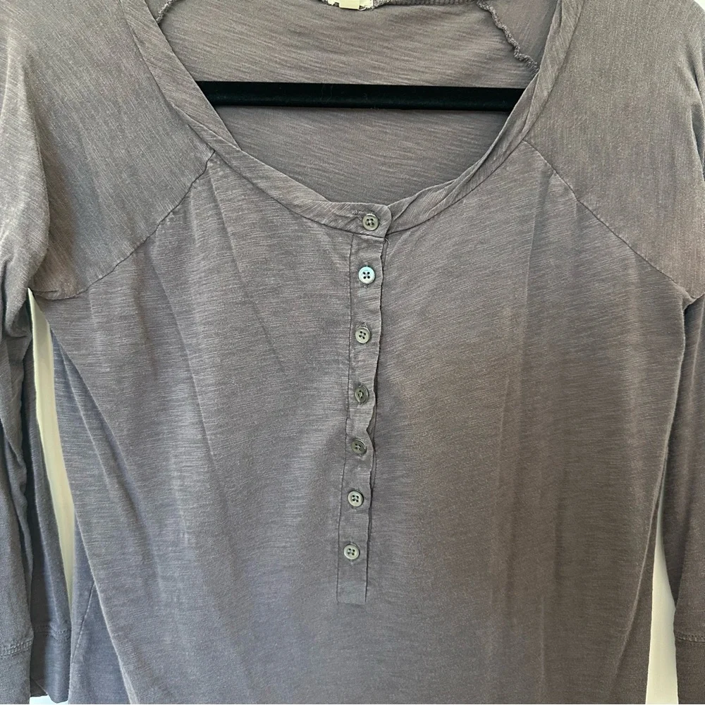 Vintage Style Women's J.Crew Dark Gray 3/4 Sleeve Henley Top